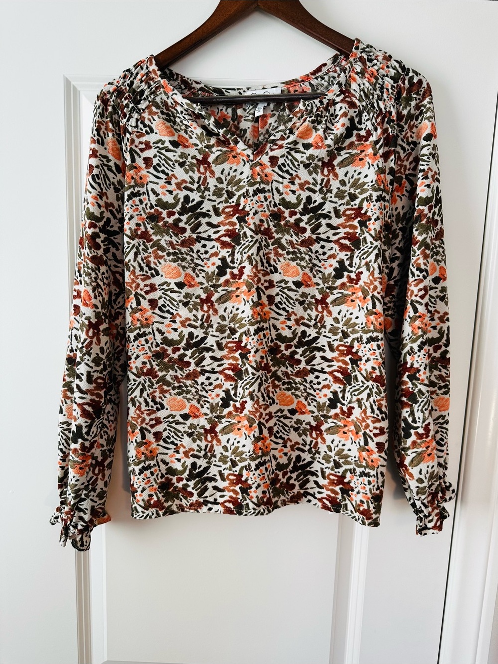Jessica Simpson Cream Coral Olive Floral Peasant Blouse Boho Cottagecore Top